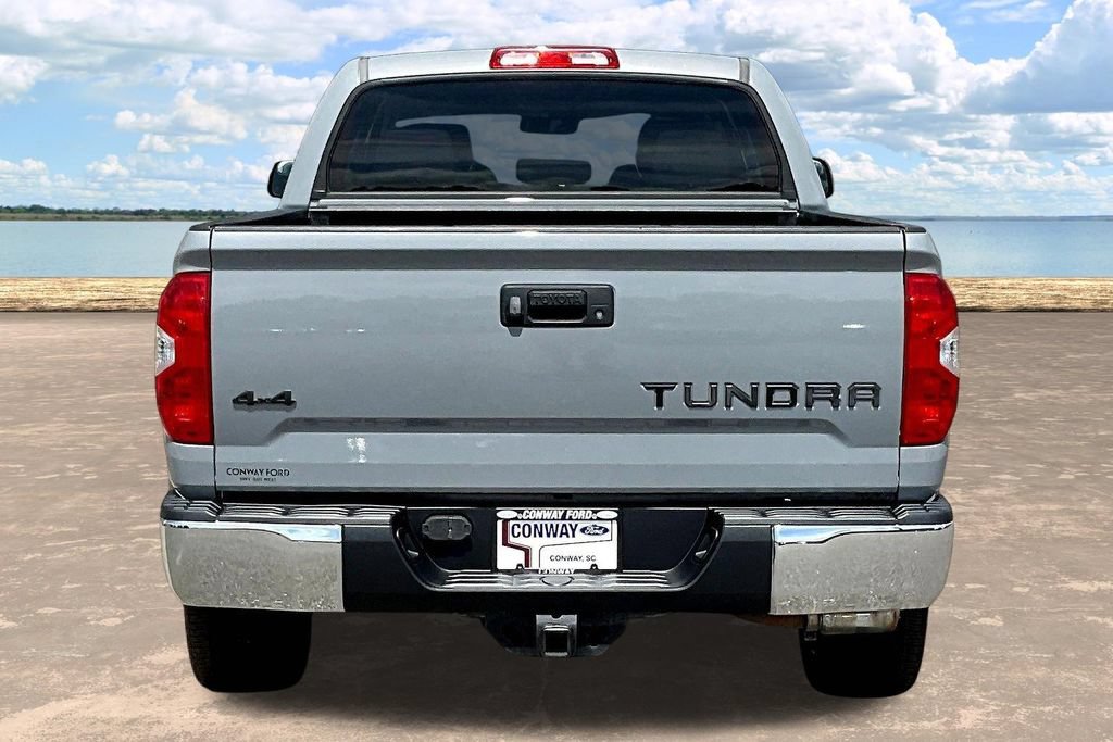 Used 2018 Toyota Tundra SR5 w/ SR5 Upgrade Package AWD/4WD image 7