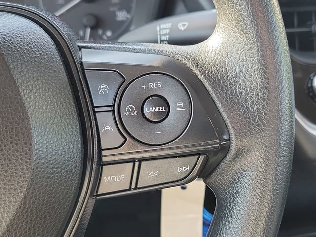 Used 2023 Toyota Corolla LE FWD image 15