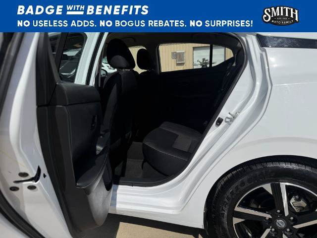 Used 2025 Nissan Sentra SV FWD image 12