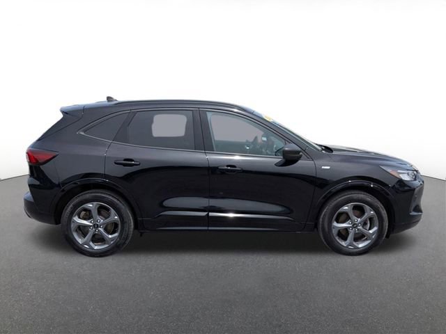 Certified 2023 Ford Escape ST-Line w/ Tech Pack #1 AWD/4WD image 2