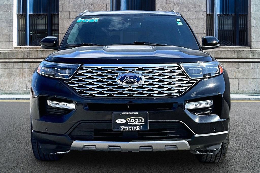 Certified 2021 Ford Explorer Platinum w/ Equipment Group 601A image 3