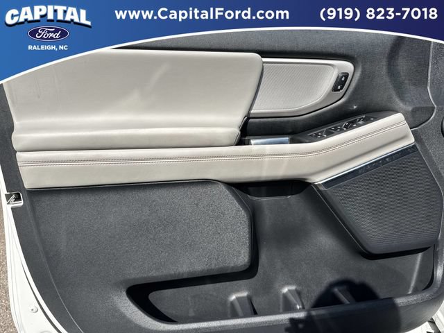Certified 2025 Ford Expedition Active AWD/4WD image 20