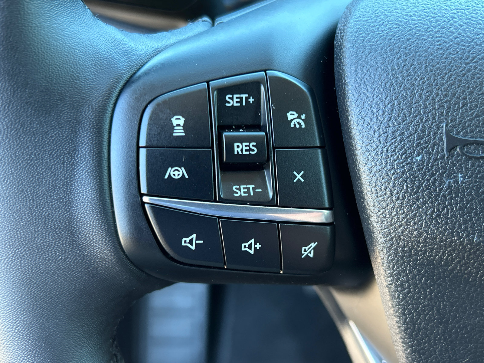 Certified 2025 Ford Bronco Sport Outer Banks w/ Outer Banks Tech Package+ AWD/4WD image 13