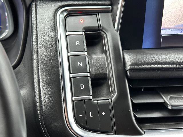 Used 2023 Chevrolet Suburban LT image 21