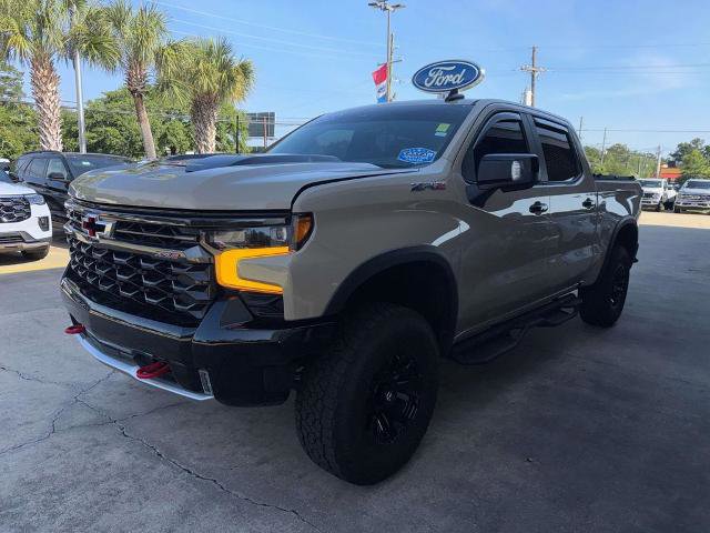 Used 2023 Chevrolet Silverado 1500 ZR2 AWD/4WD image 3