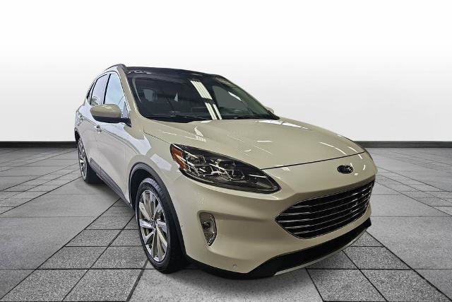 Certified 2021 Ford Escape Titanium w/ Titanium Elite Package FWD image 3