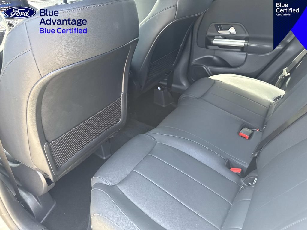 Used 2025 Mercedes-Benz GLA 250 image 12