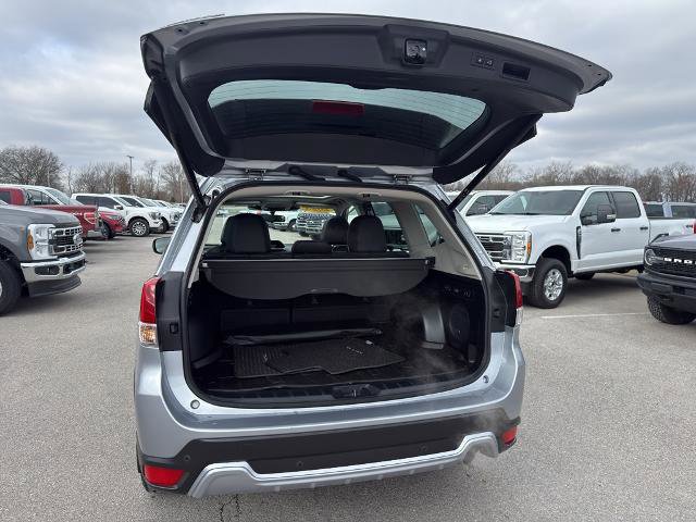 Used 2023 Subaru Forester Touring image 16