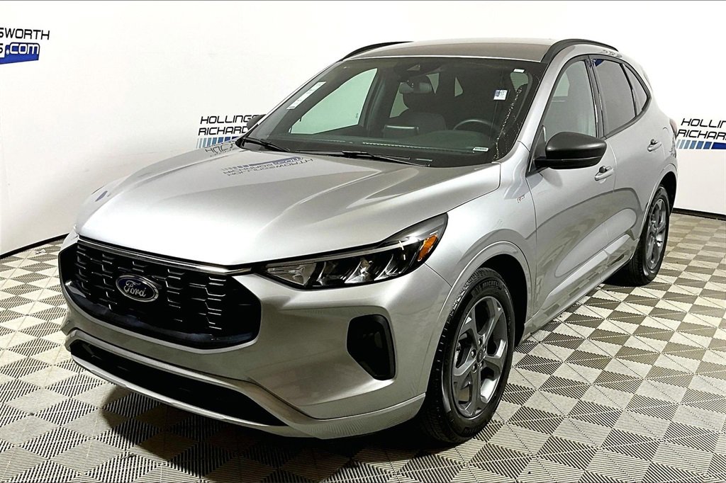 Certified 2024 Ford Escape ST-Line w/ Cold Weather Package