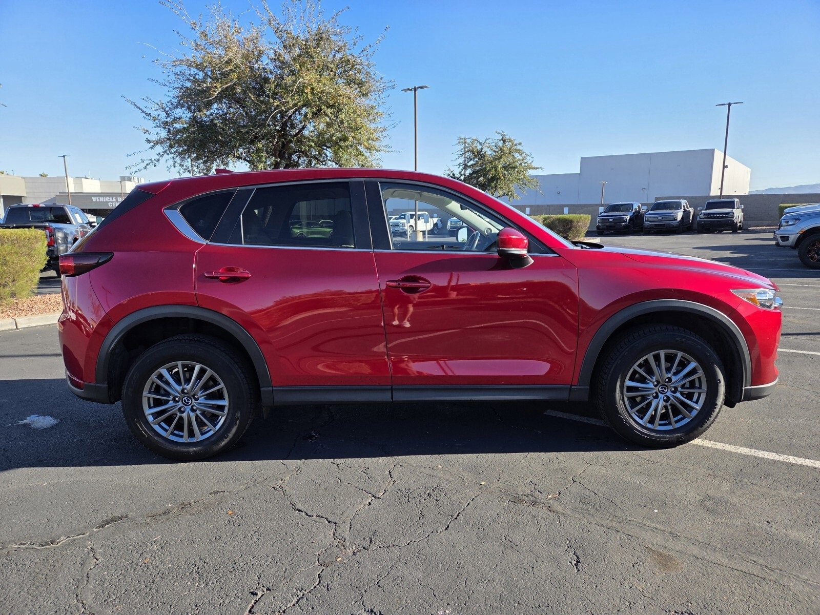 Used 2017 MAZDA CX-5 Touring image 7