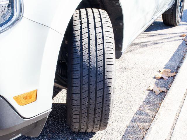 Certified 2023 Ford Maverick Lariat image 9