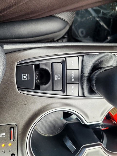 Used 2023 Toyota Camry XSE image 18
