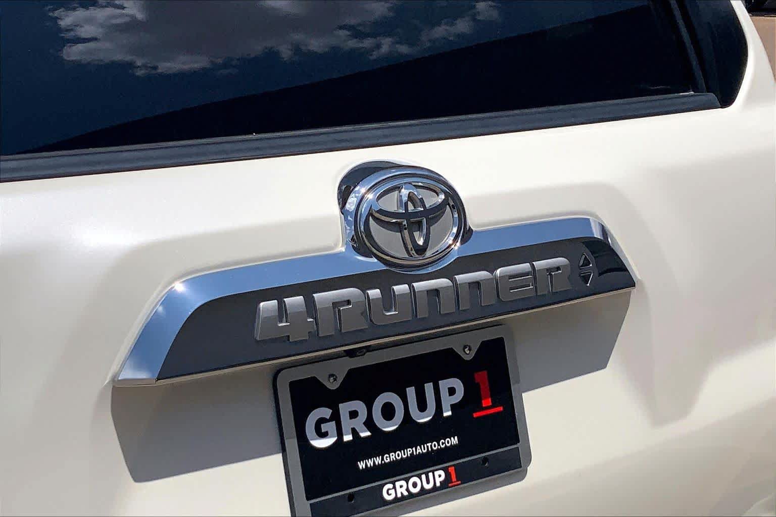 Used 2018 Toyota 4Runner Limited RWD image 10