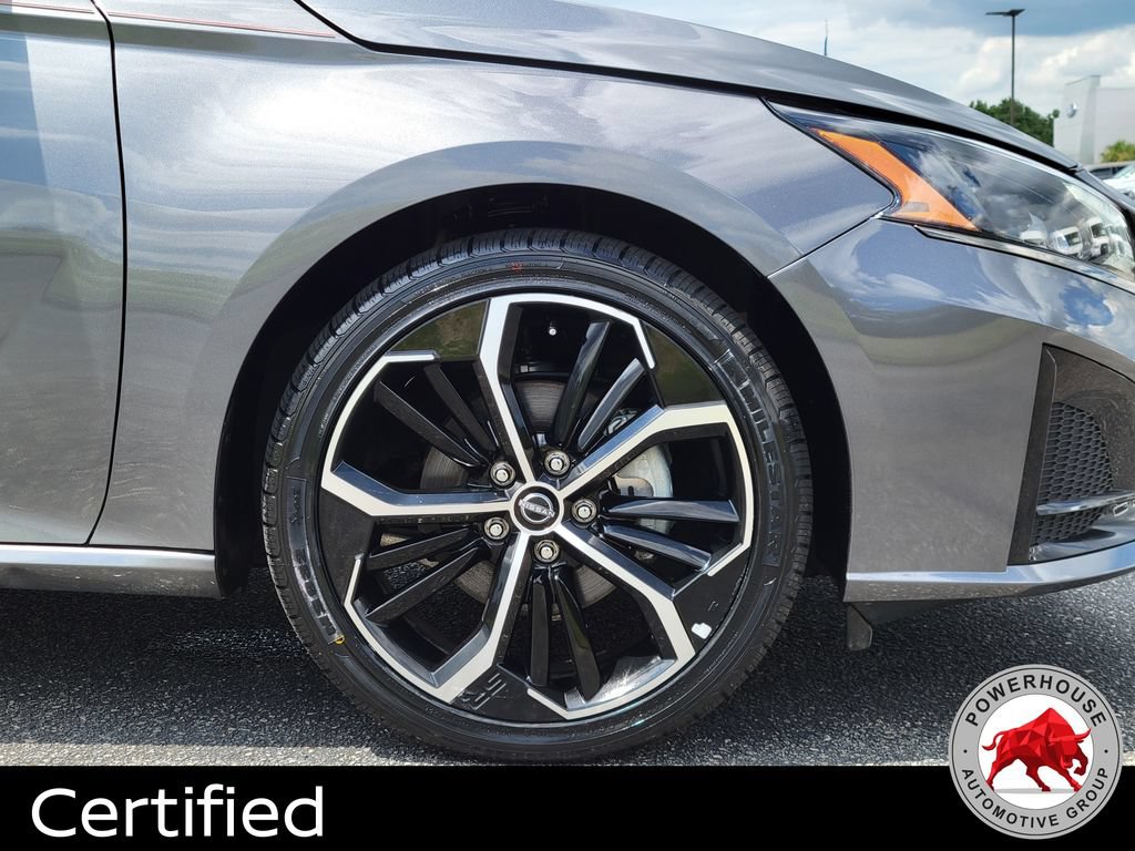 Used 2024 Nissan Altima 2.5 SR FWD image 11