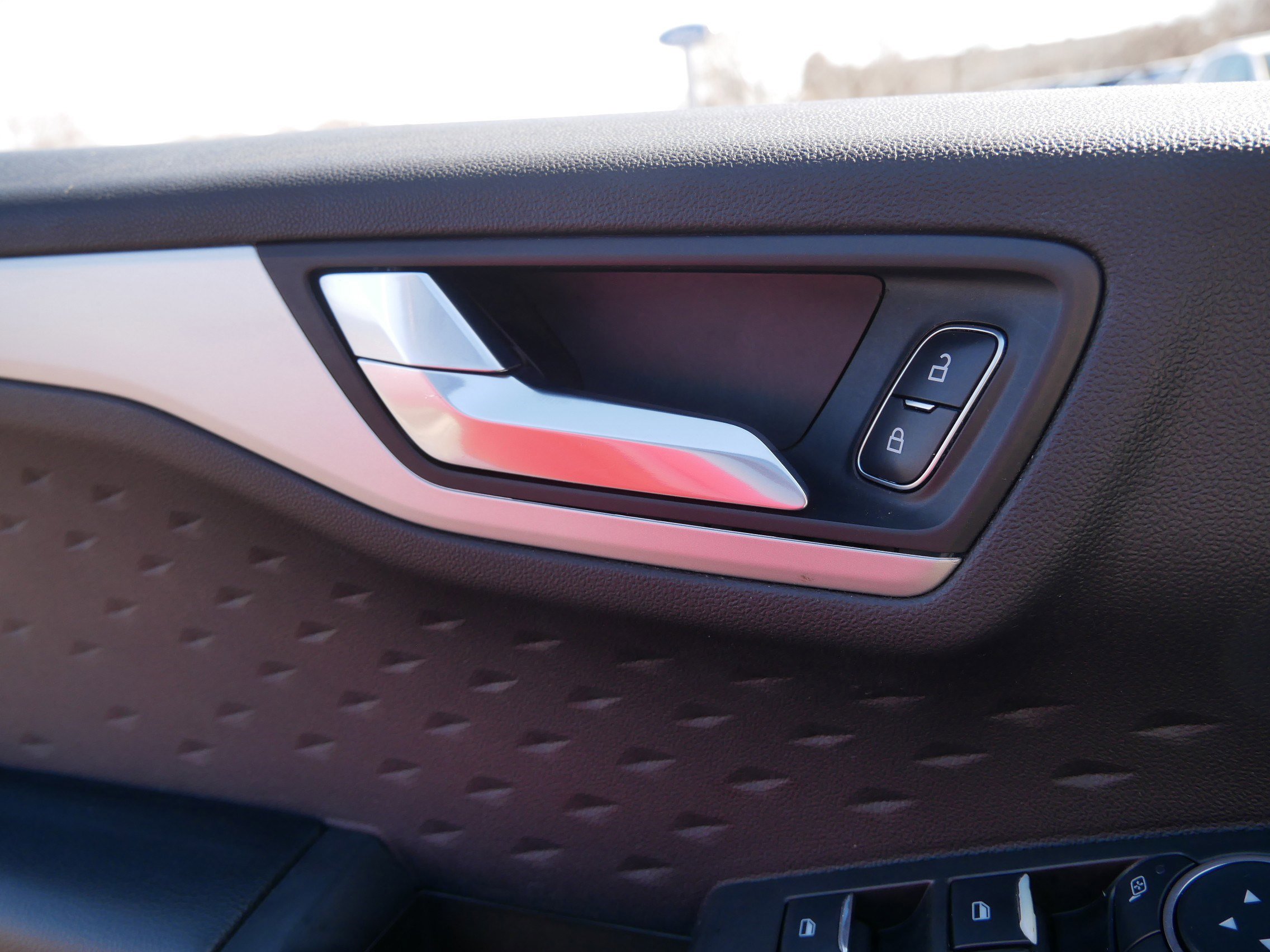 Certified 2020 Ford Escape SE Sport image 36