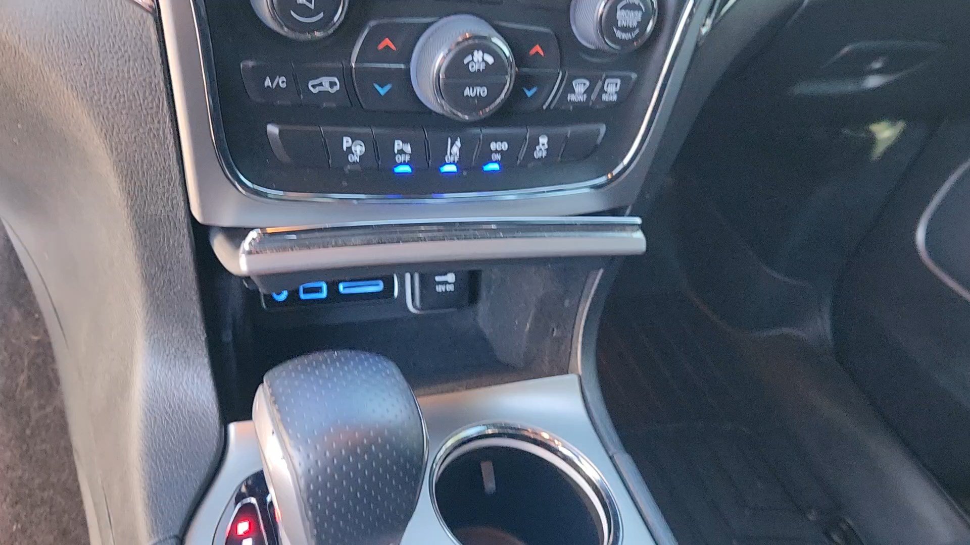Used 2017 Jeep Grand Cherokee SRT AWD/4WD image 37