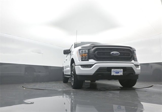 Certified 2022 Ford F150 XLT w/ Equipment Group 302A High image 24