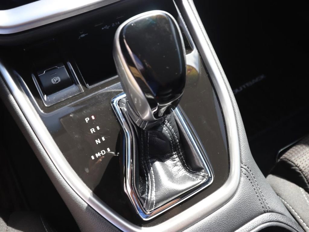 Used 2020 Subaru Outback Premium image 21
