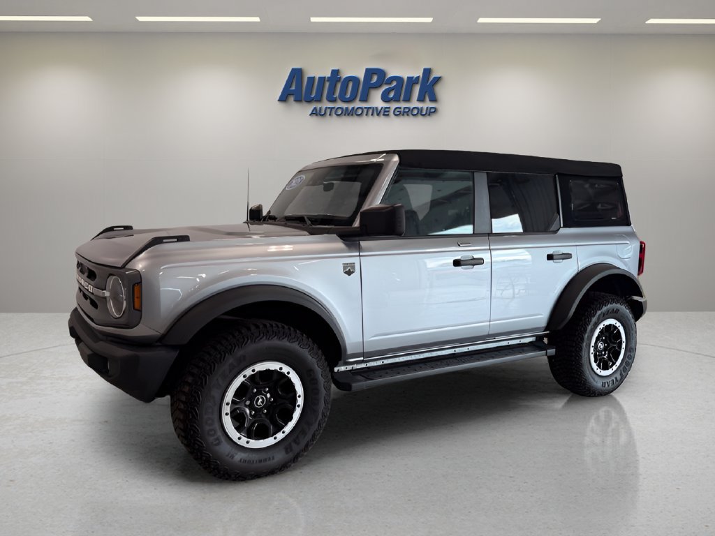 Certified 2023 Ford Bronco Big Bend w/ Sasquatch Package AWD/4WD image 3