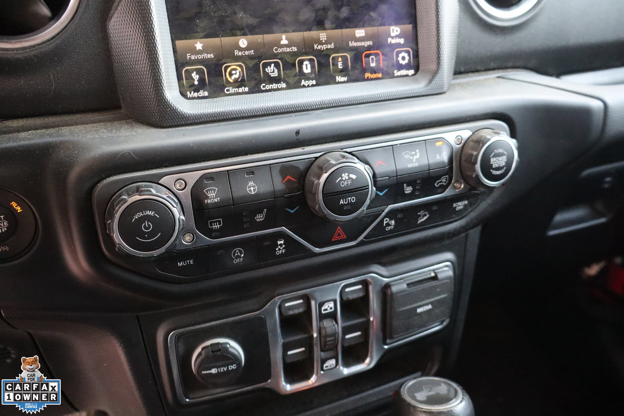 Used 2021 Jeep Wrangler Unlimited Sahara AWD/4WD image 21