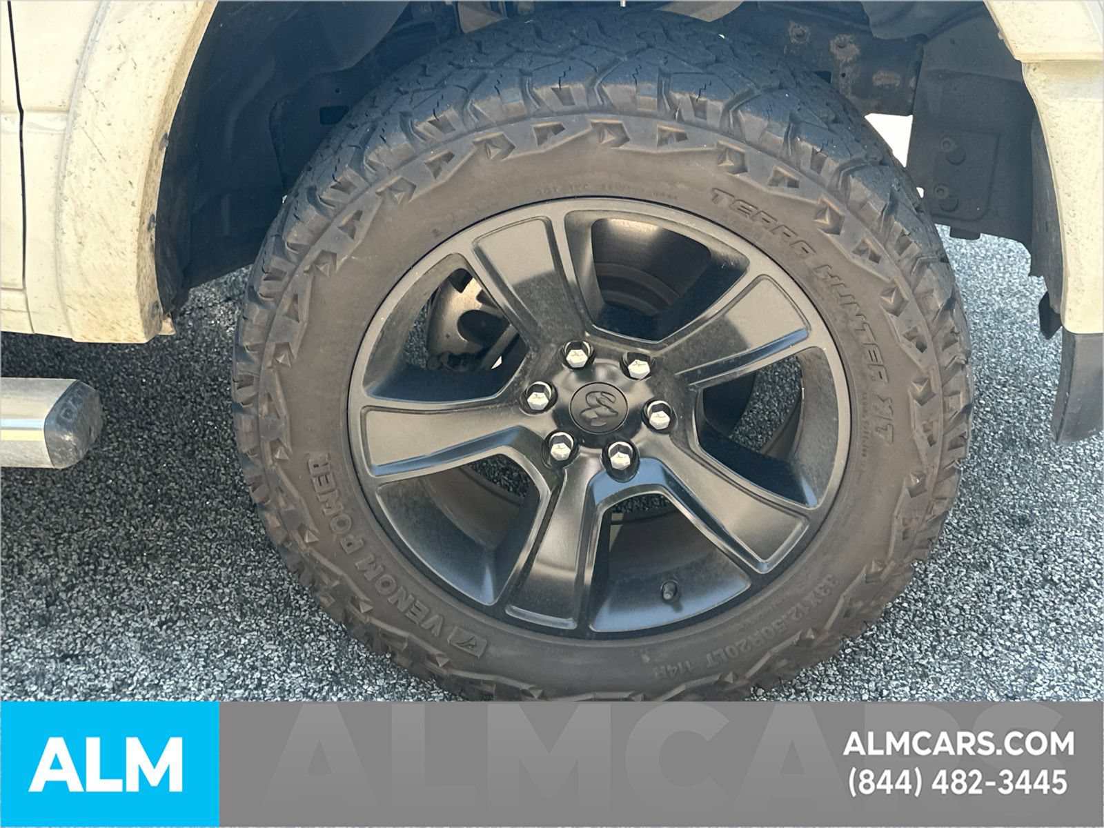 Used 2022 RAM 1500 Laramie w/ Sport Appearance Package AWD/4WD image 14