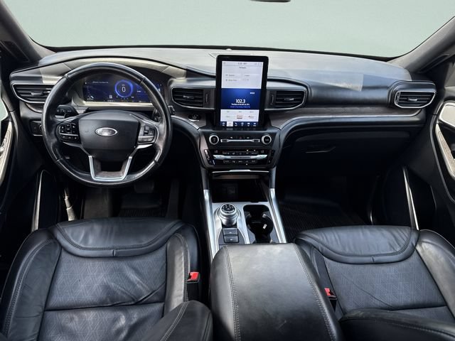Certified 2020 Ford Explorer Platinum w/ Premium Technology Package AWD/4WD image 43