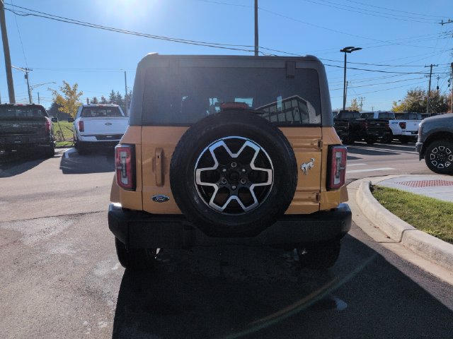 Certified 2022 Ford Bronco Outer Banks AWD/4WD image 4