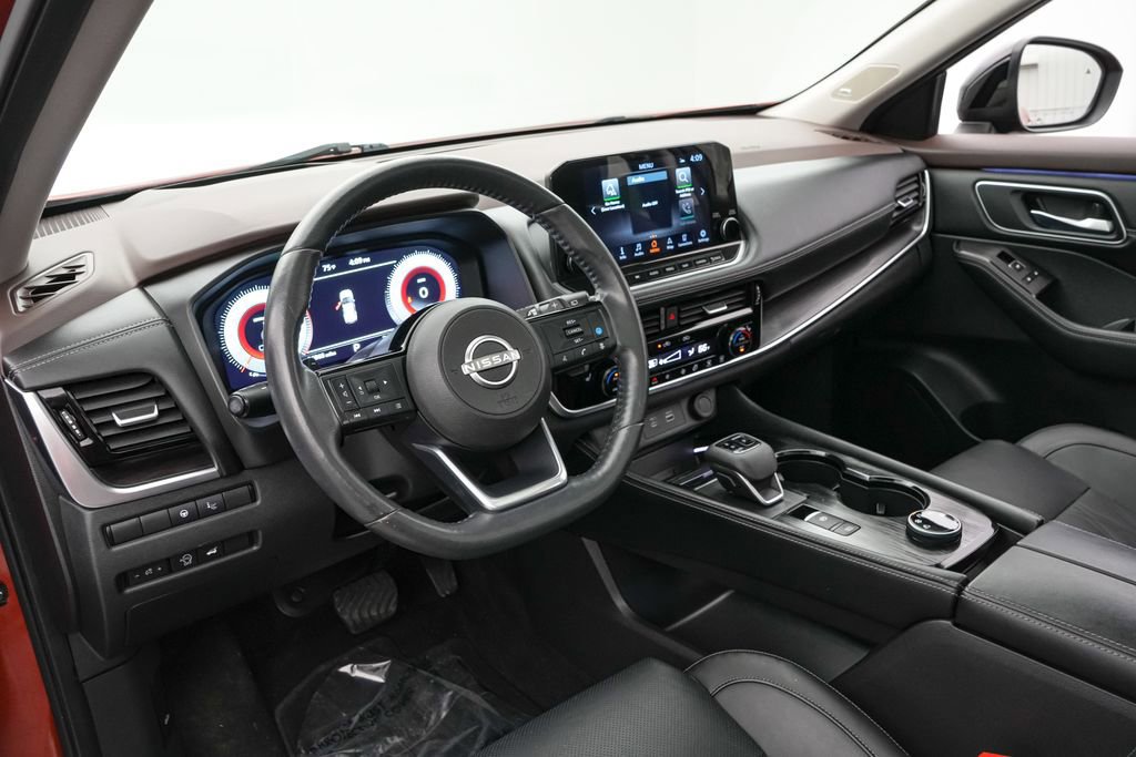 Used 2023 Nissan Rogue Platinum w/ Platinum Premium Package image 12