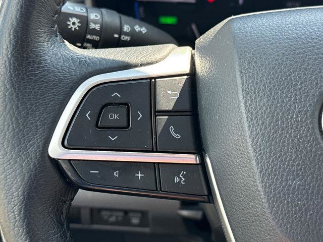 Used 2021 Toyota Sienna XLE AWD/4WD image 18