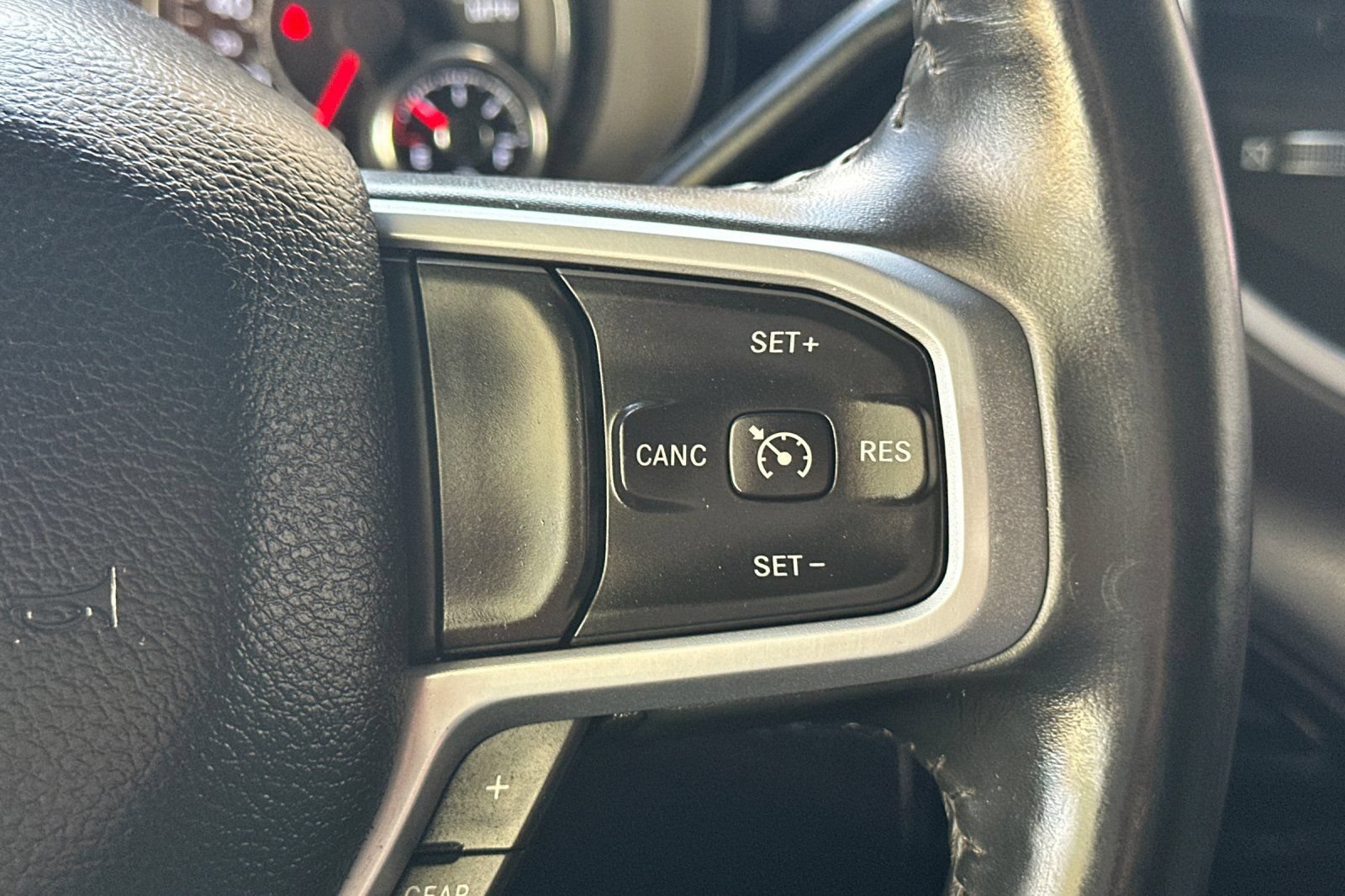 Used 2024 RAM 2500 Big Horn AWD/4WD image 37