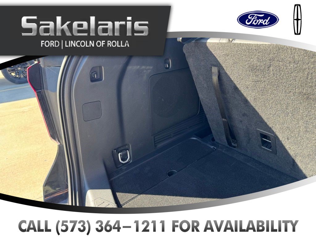 Certified 2025 Ford Explorer ST-Line AWD/4WD image 39