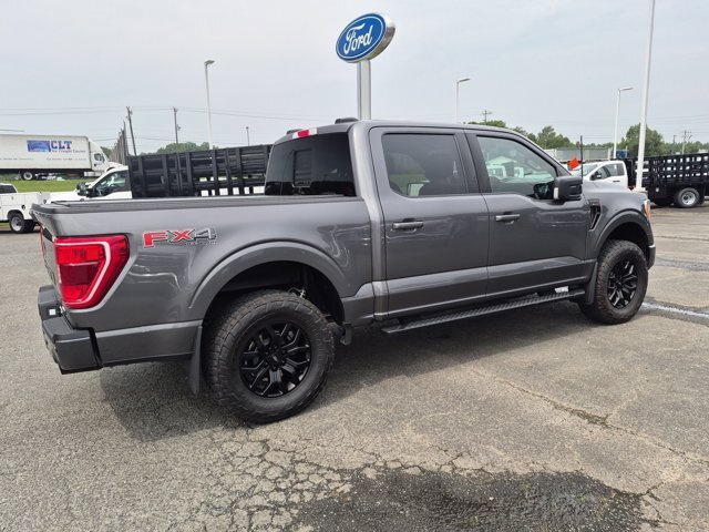 Certified 2022 Ford F150 XLT w/ Equipment Group 302A High AWD/4WD image 4