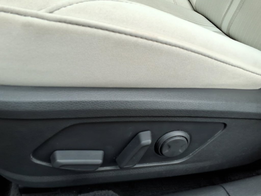 Used 2025 Hyundai Sonata SEL FWD image 16