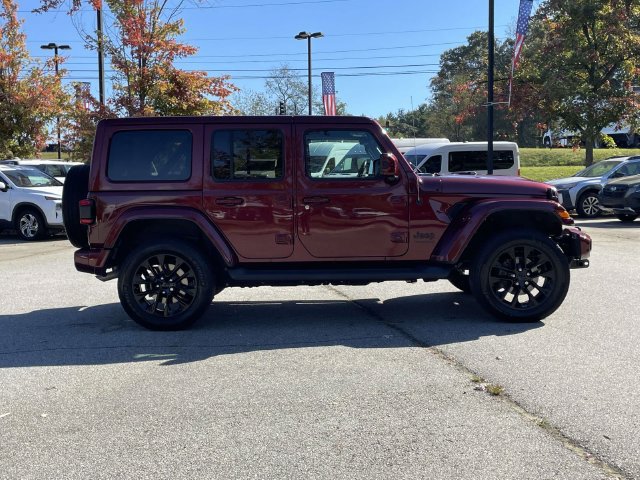 Used 2021 Jeep Wrangler Unlimited Sahara AWD/4WD image 6