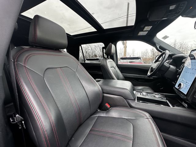 Certified 2023 Ford Expedition Limited image 35