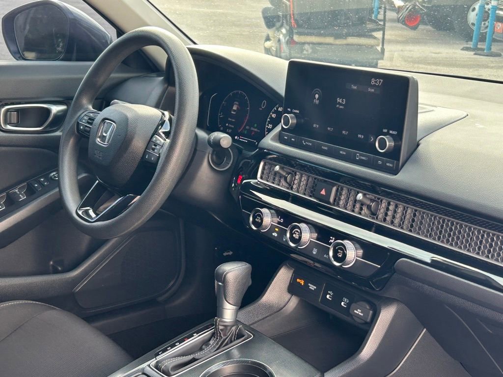 Used 2025 Honda Civic LX image 24