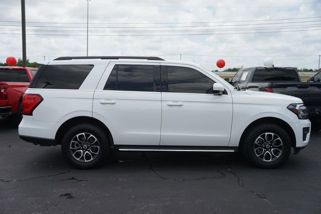 Certified 2022 Ford Expedition XLT RWD image 5