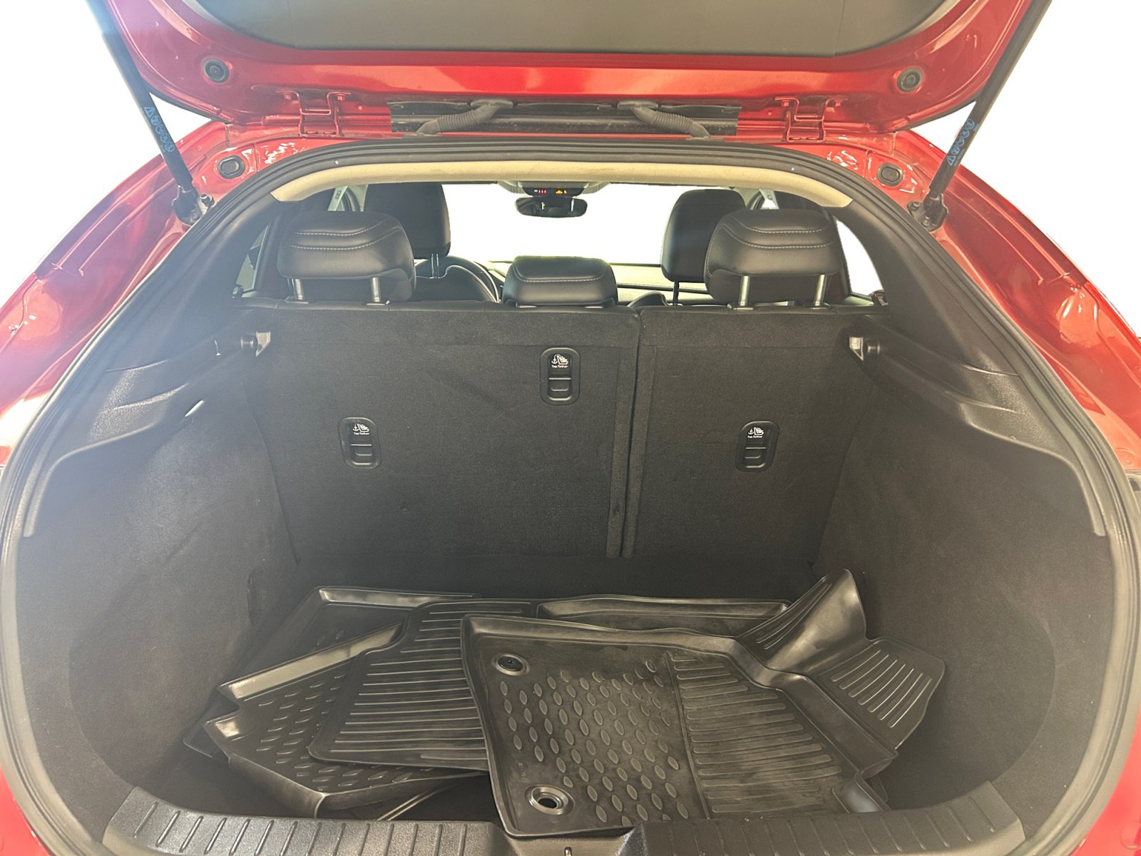 Used 2022 MAZDA CX-30 AWD 2.5 S w/ Select Package image 22