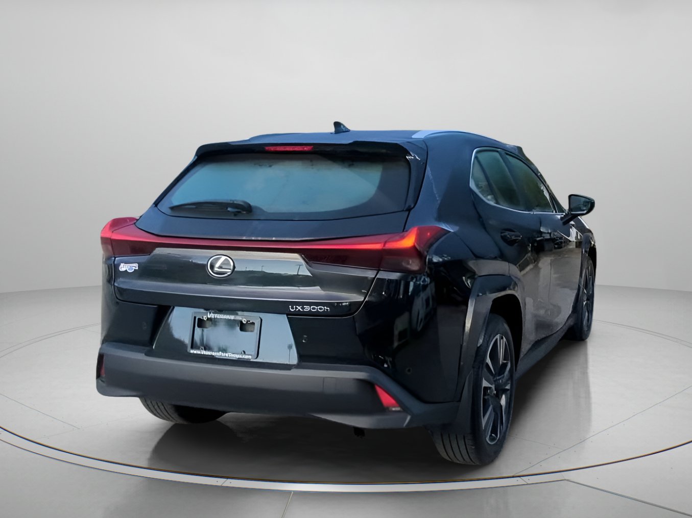 Used 2025 Lexus UX 300h FWD w/ Cold Area Package image 26