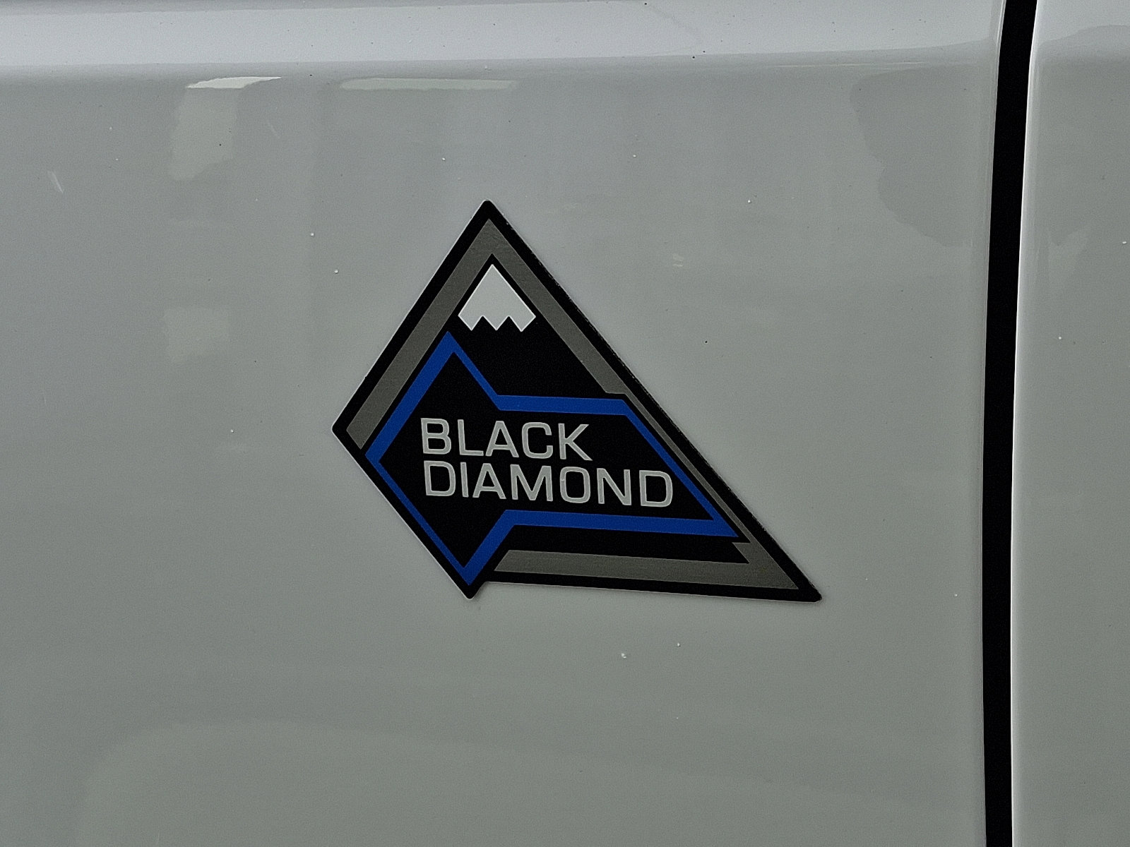 Certified 2024 Ford Bronco Black Diamond image 11