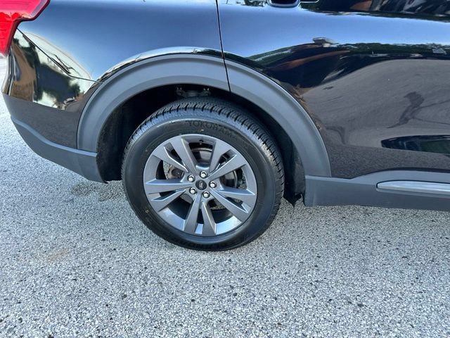 Certified 2023 Ford Explorer XLT w/ Equipment Group 202A AWD/4WD image 89