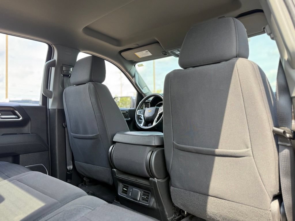Used 2024 Chevrolet Silverado 1500 LT AWD/4WD image 12