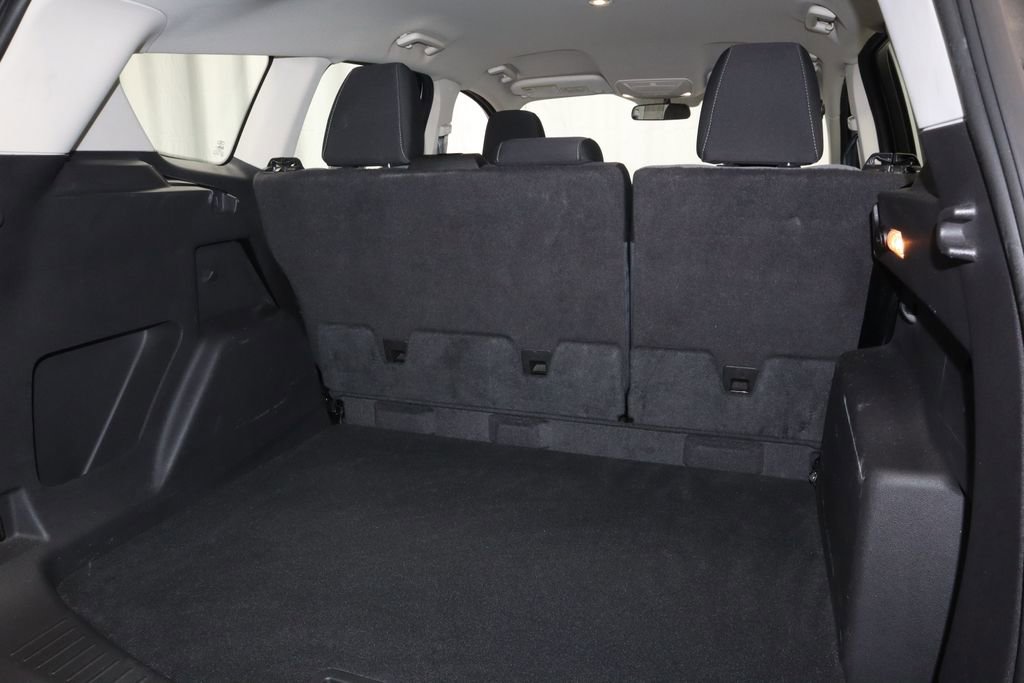 Certified 2018 Ford Escape S FWD image 15