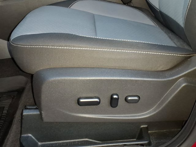 Certified 2019 Ford Escape SE AWD/4WD image 17