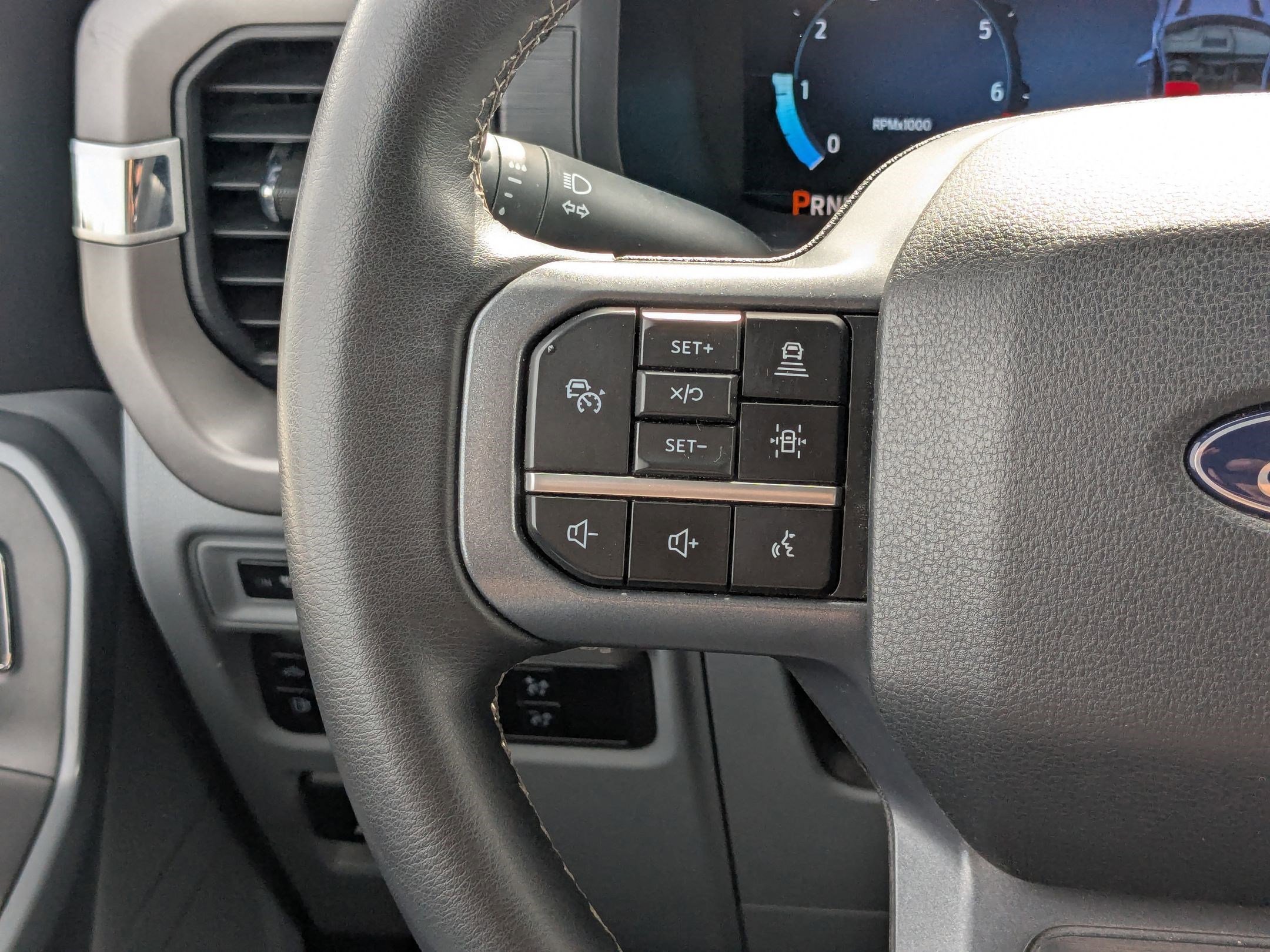 Certified 2024 Ford F150 XLT w/ Equipment Group 302A MID image 20