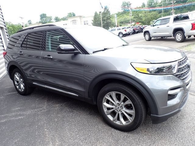 Certified 2024 Ford Explorer XLT w/ Equipment Group 202A AWD/4WD image 12