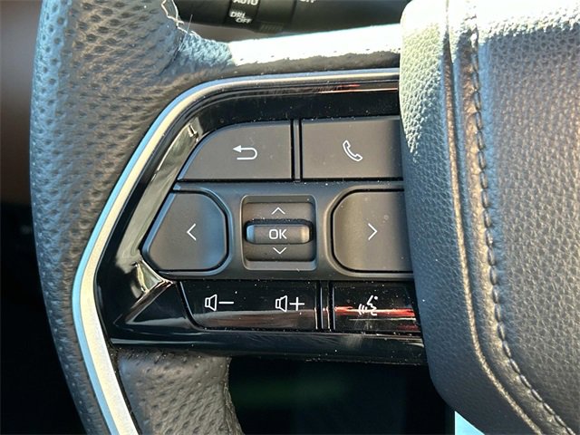 Used 2025 Toyota Tundra 1794 Edition image 33