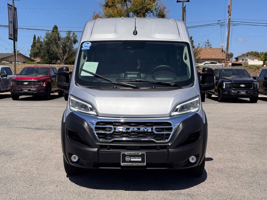 Used 2025 RAM ProMaster 2500 w/ Quick Order Package 22G SLT FWD image 3