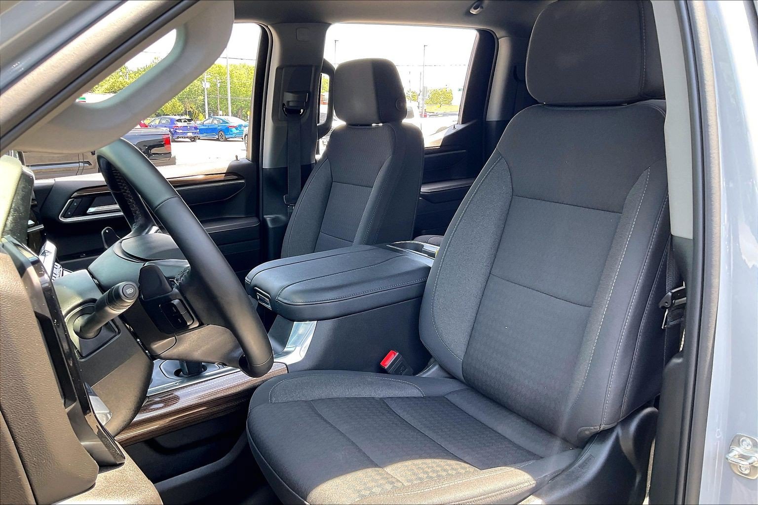 Used 2025 Chevrolet Silverado 1500 RST AWD/4WD image 24