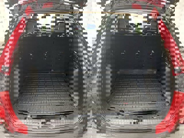 Certified 2020 Ford Escape SEL image 30